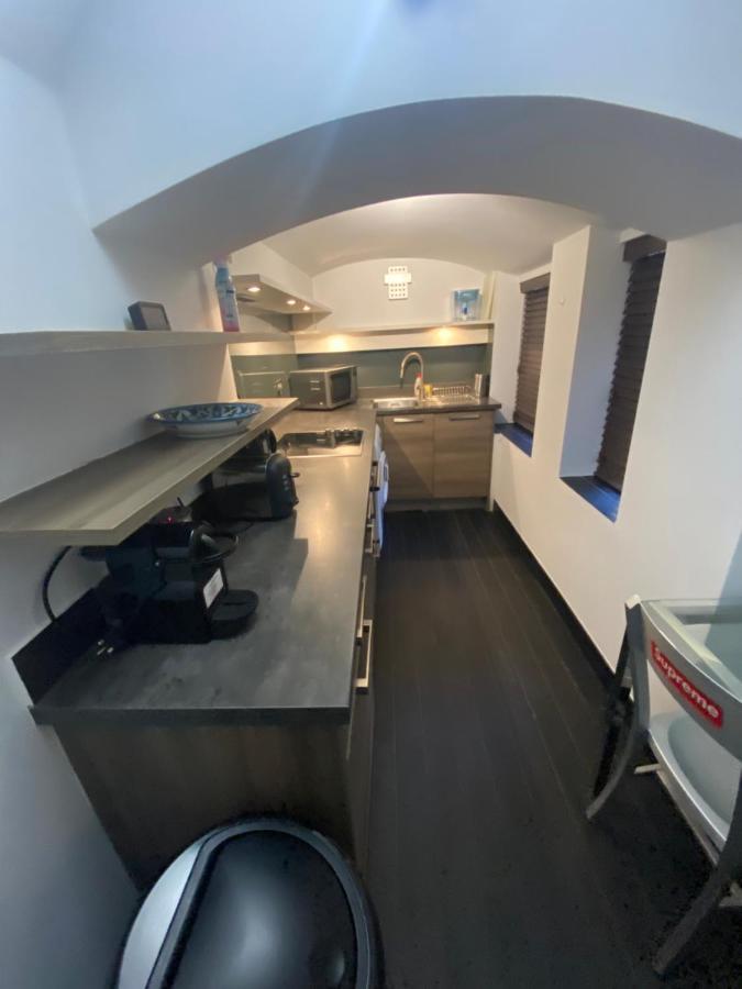 Apartmán Beautiful Modern Studio In High Street Kensington Londýn Exteriér fotografie
