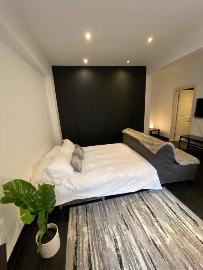Apartmán Beautiful Modern Studio In High Street Kensington Londýn Exteriér fotografie