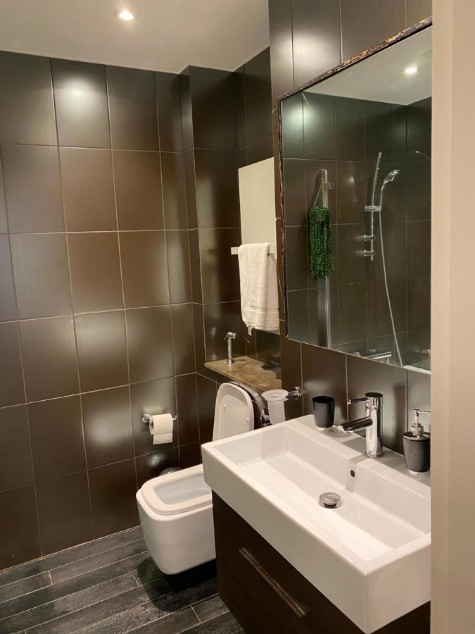 Apartmán Beautiful Modern Studio In High Street Kensington Londýn Exteriér fotografie